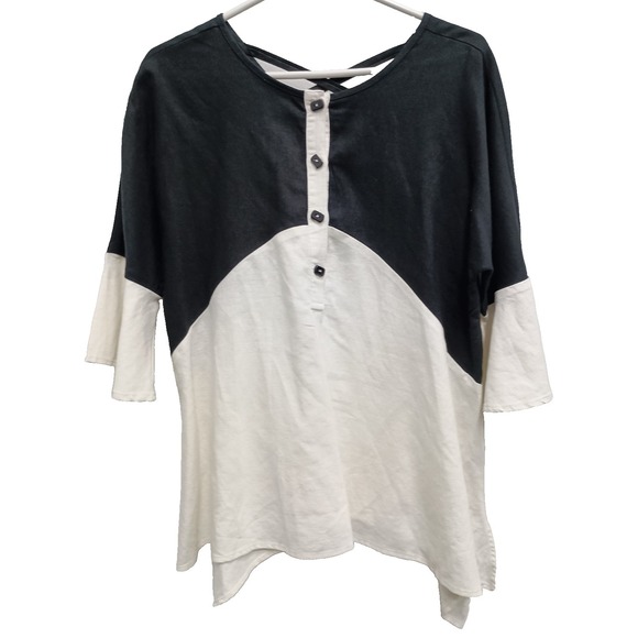 IC By Connie K Tops - IC By Connie K Lagenlook Tunic Top Womens Small Black White Linen Bell‎ Sleeve